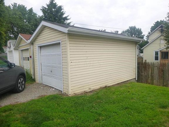3rd image of 504 Clarendon St