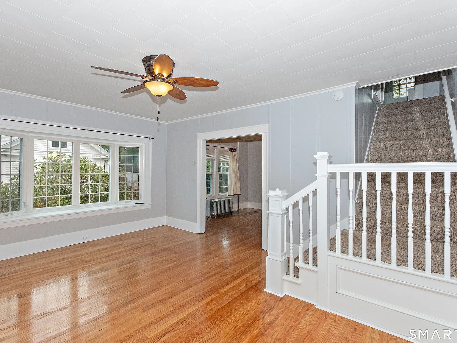 3 bed, 1.0 bath, 1296 sqft, $2,000 — Photo 3