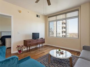 54 Rainey St APT 1017, Austin, TX 78701
