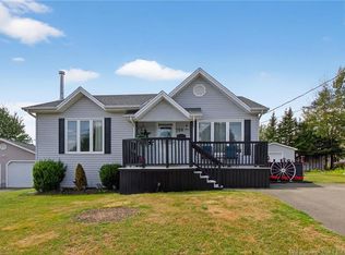 709 Boudreau St, Dieppe, NB E1A6X5