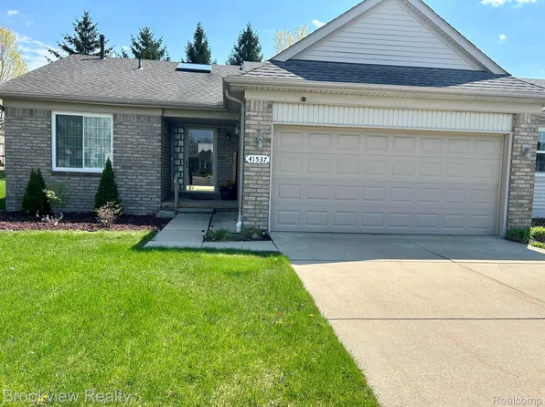 41537 Greenspire Dr, Clinton Township, MI 48038