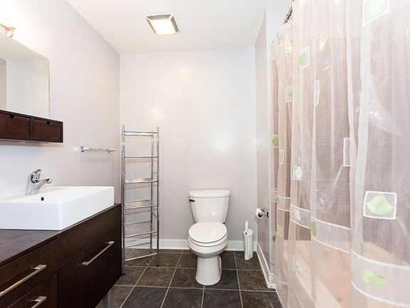 5th image of 650 W Wayman St Unit 607C