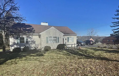 6482 Pittsford Palmyra Rd Photo 1