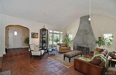 2nd image of 2026 Rose Villa St