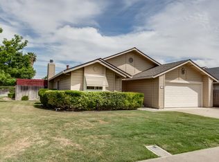 1600 Amberwood Ln, Turlock, CA 95380