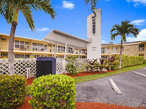 1110 N Riverside Drive #12, Pompano Beach, FL 33062