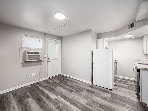 4th image of 60 W 8th Ave APT C2