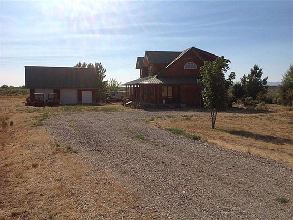 2nd image of 664 E Highway 26