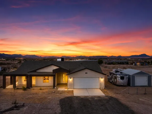 33201 W Siesta Way, Tonopah, AZ 85354