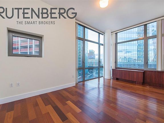 2nd image of 4251 Hunter St APT 3B