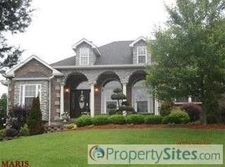 5526 Eagles View Rd, House Springs, MO 63051