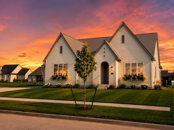 306 SW 18th St, Ankeny, IA 50023