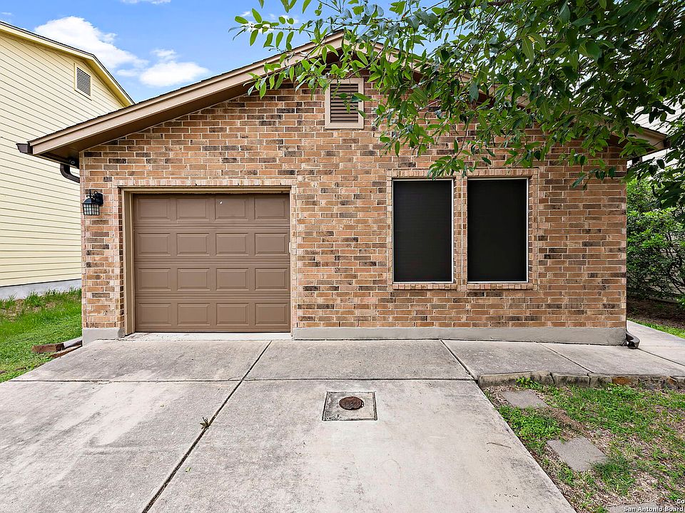 1st image of 6138 Plumbago Pl