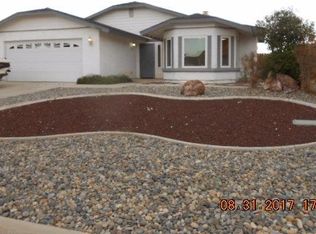 12898 Briarcliff Dr, Victorville, CA 92395