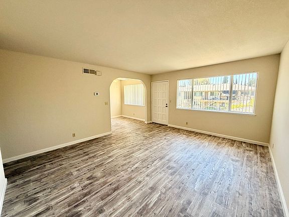 3rd image of 3727 Peacock Ct #4