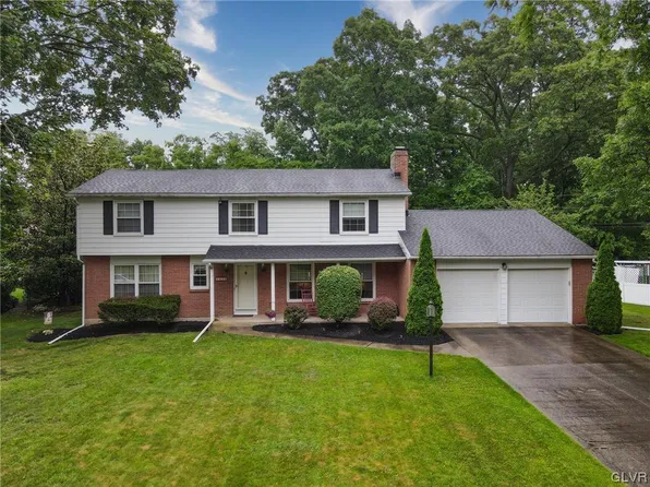 3654 Browning Ln, Bethlehem, PA 18017