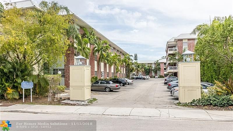 1st image of 2424 SE Seventeen Street Cswy #309B