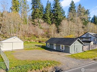 385 Elma McCleary Road, Elma, WA 98541