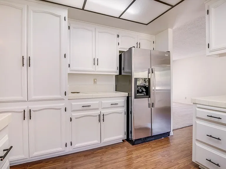 18 Stanford Cir — Photo 9