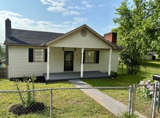 905 McAdoo St, Clinton, TN 37716