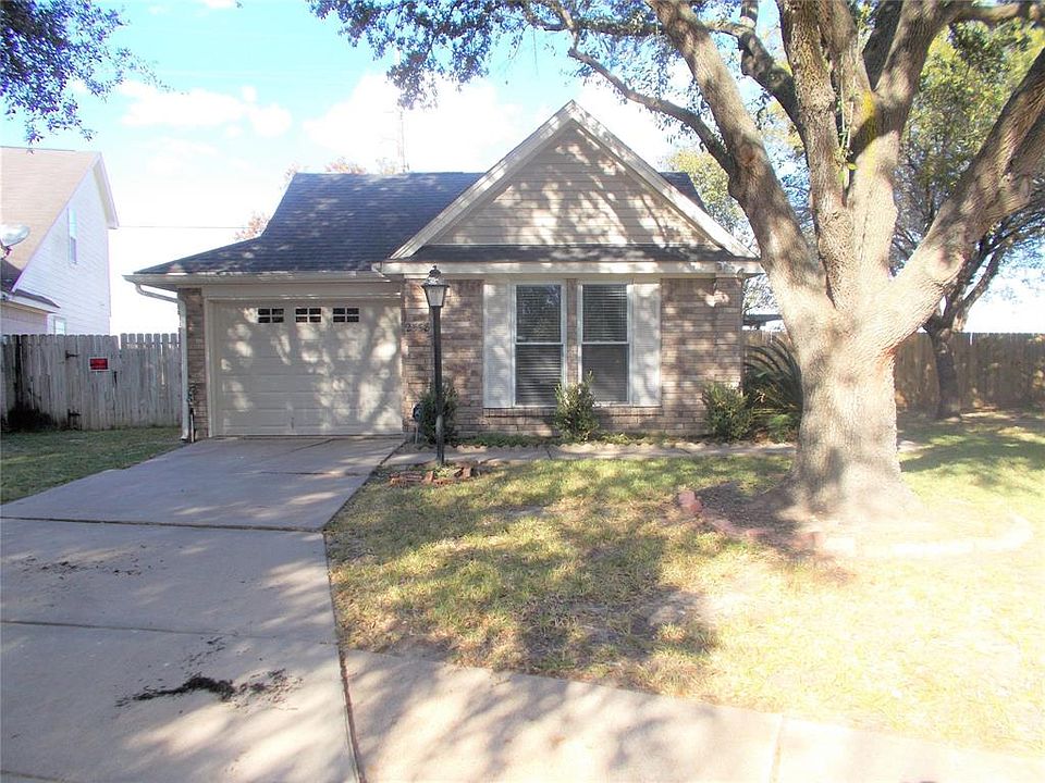 1st image of 2538 Trotter Dr