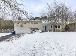 40 Lynacres Blvd, Fayetteville, NY 13066