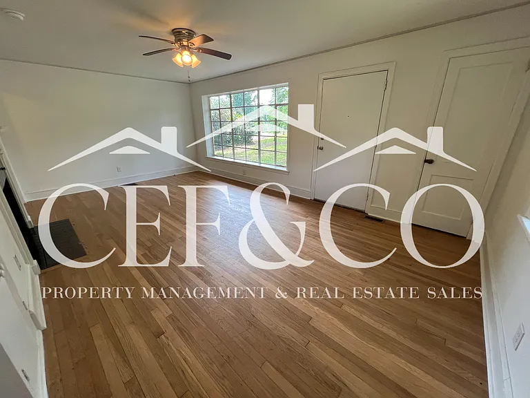 156 Overbrook Cir — Photo 12