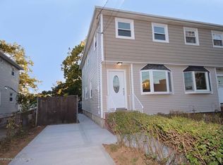 12 Isernia Ave, Staten Island, NY 10306