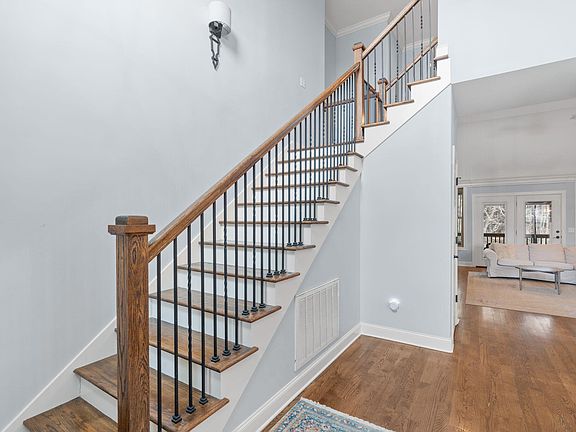 5th image of 9139 Hartly Pl