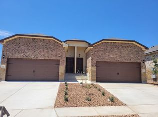 9221 Groff Lndg, Converse, TX 78109