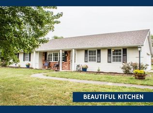 137 Kenview Ln, Holts Summit, MO 65043