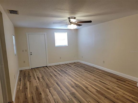 4th image of 542 & 540 S CLAYTON AVENUE