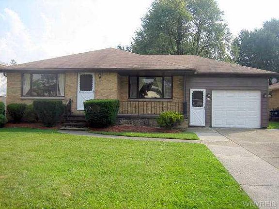 2nd image of 141 Noel Dr