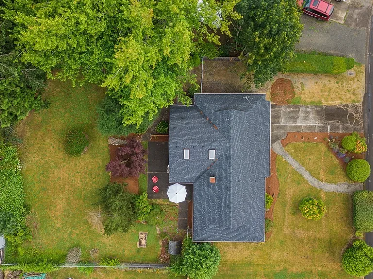 1319 Gemini St SE — Photo 27