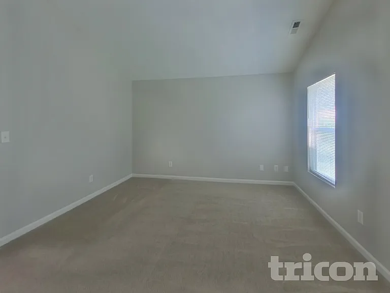 412 Bent Leaf Ct — Photo 7