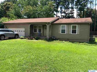 2207 Cecille Dr SW, Huntsville, AL 35803