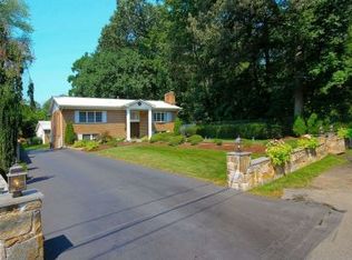 1026 N Edison St, Arlington, VA 22205