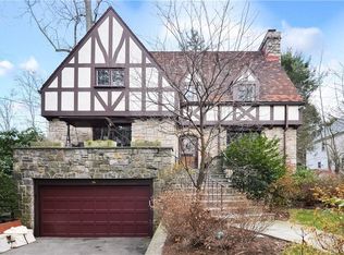 25A Circle Rd, Scarsdale, NY 10583