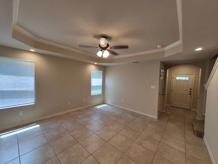 7014 Lakeview Dr #102 — Photo 7