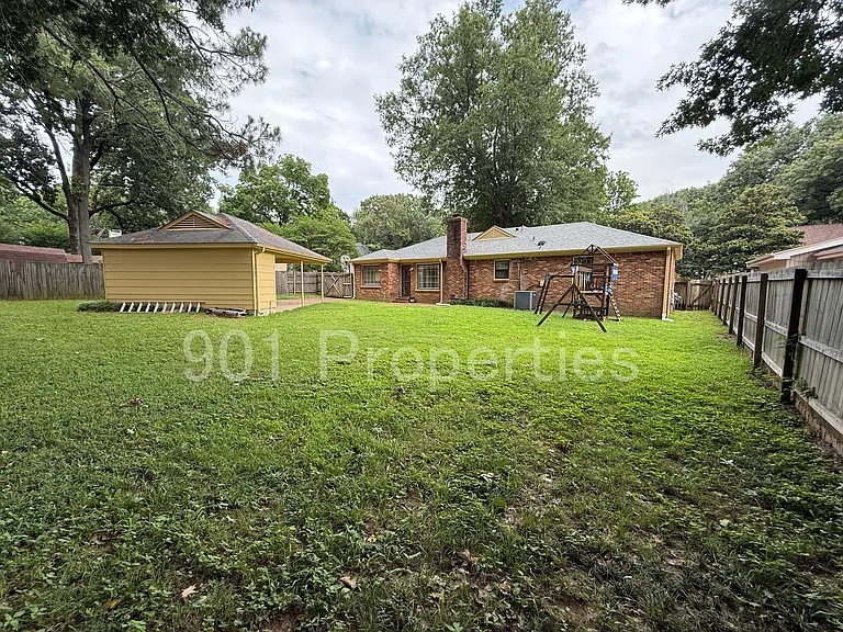 6080 Barrentine Dr — Photo 22