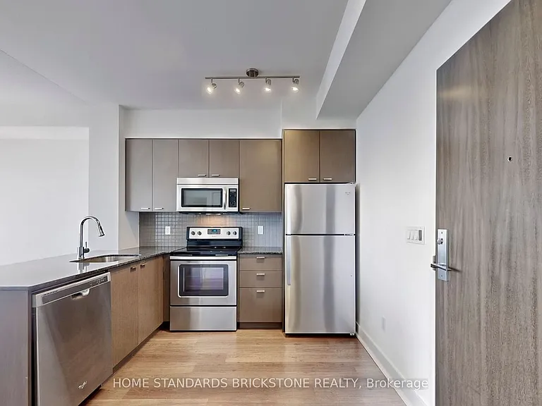 88 Sheppard Ave E #3306 — Photo 13