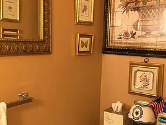 5th image of 2700 Bayshore Blvd APT 589