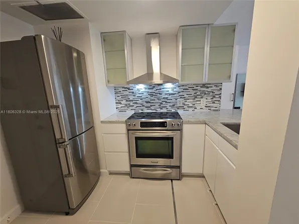 1242 Drexel Ave APT 103, Miami Beach, FL 33139