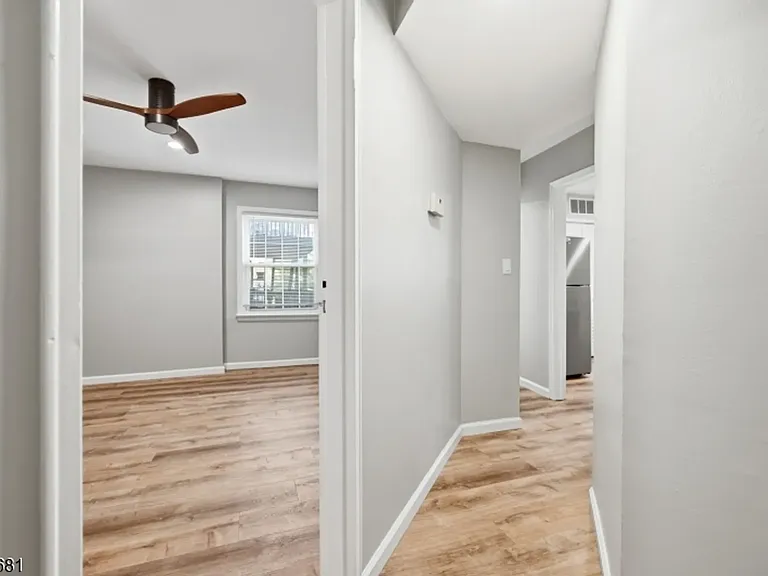 11 Morgan Ln #2A — Photo 9