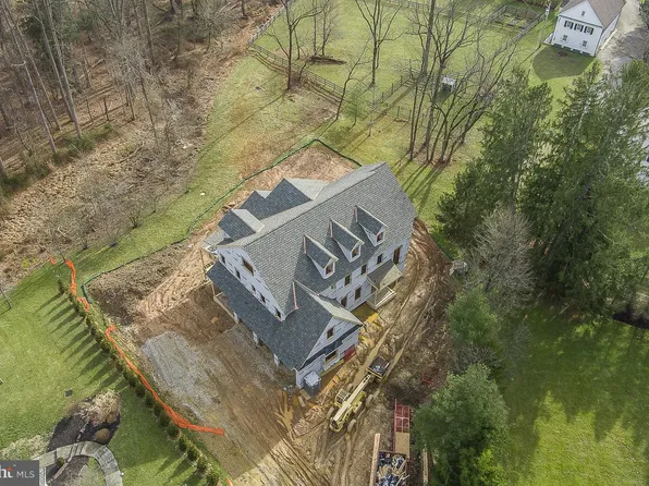 277 Blackburn Dr, Berwyn, PA 19312