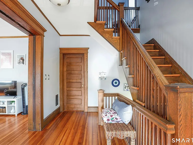 144 Overland Ave — Photo 15