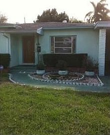 1st image of 530 NE 142nd St