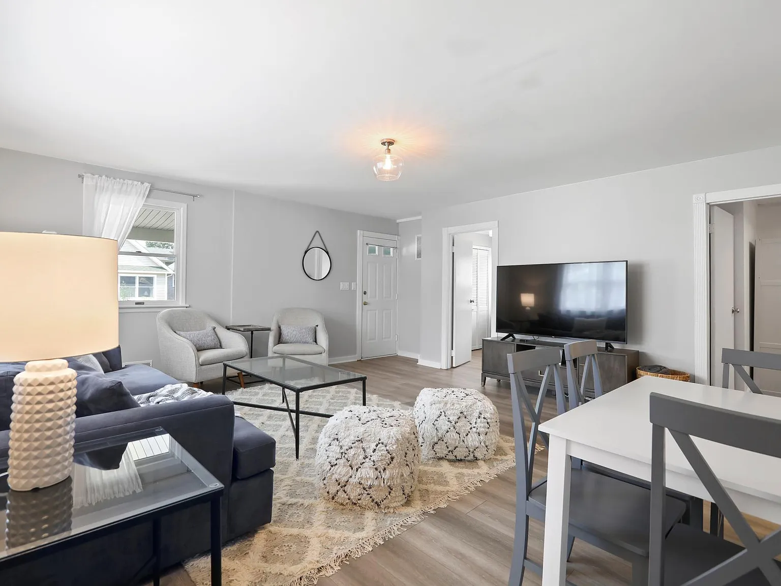 3 bed, 1550 sqft, $4,100 — Photo 4