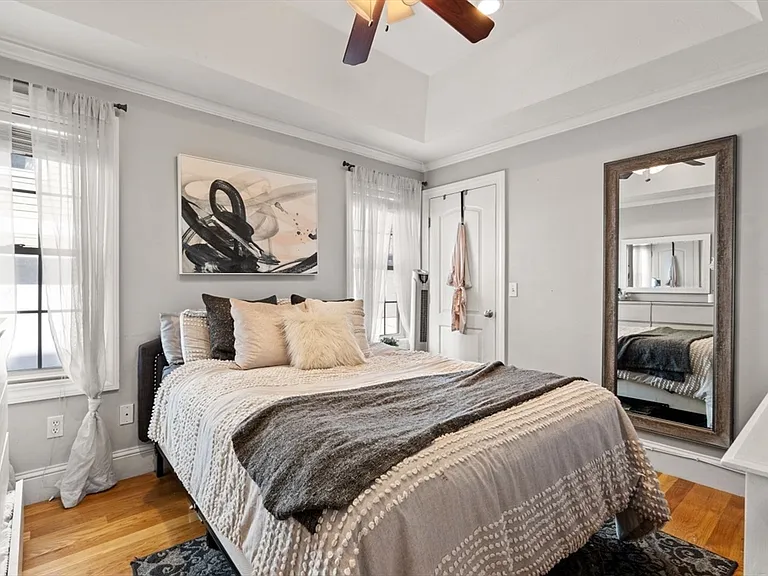 209 D St #2 — Photo 9