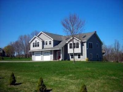46 Fawn Ln, Greene, ME, 04236